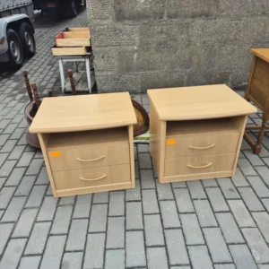 Komplet szafek nocnych