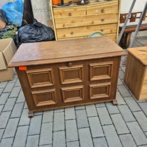 Zgrabna szafka na buty
