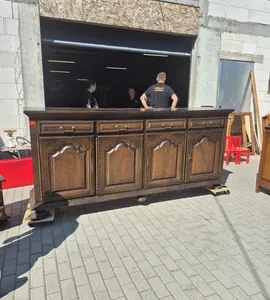 Duża ciemna komoda