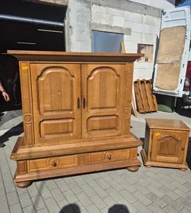 wysoka komoda dębowa