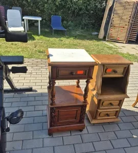 Słupek z marmurem