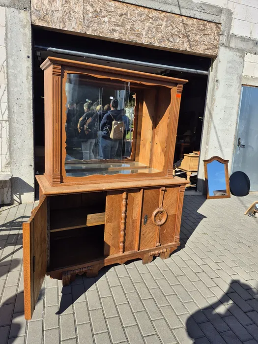 Komoda kredens z lustrzanym tyłem - obrazek 4