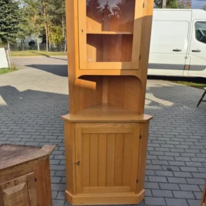 Narozna szafka ładna